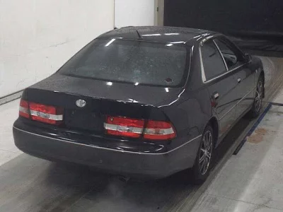 Toyota WINDOM  с аукциона в Японии