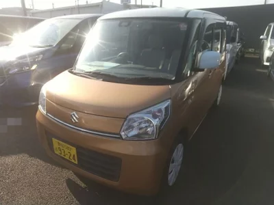 Suzuki Spacia