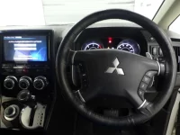 Mitsubishi DELICA D5 лот № 27 оценка 3.5  с аукциона в Японии 4