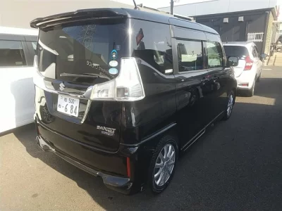 Suzuki Solio
