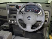Nissan CUBECUBIC лот № 8503 оценка 3  с аукциона в Японии 4