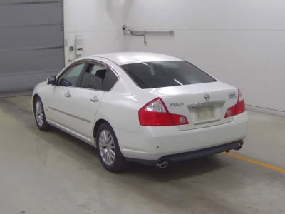 Nissan Fuga