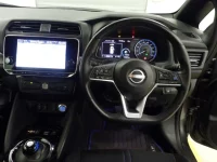 Nissan LEAF лот № 8011 оценка 4  с аукциона в Японии 4