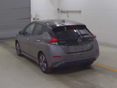 Nissan LEAF  с аукциона в Японии