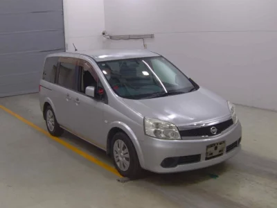 Nissan Lafesta