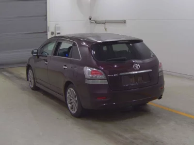 Toyota MARK X ZIO
