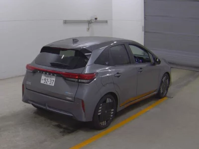 Nissan Aura