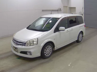 Nissan Lafesta