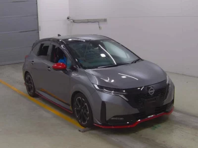 Nissan Aura