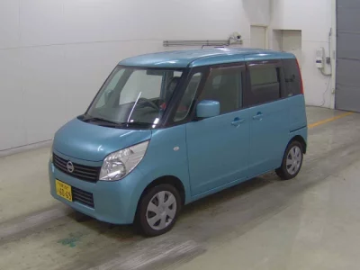 Nissan ROOX  с аукциона в Японии