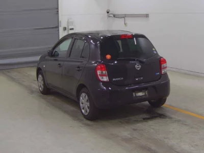 Nissan March