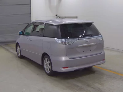 Toyota ESTIMA HYBRID