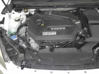 Volvo V40 лот № 242 оценка 4  с аукциона в Японии 6
