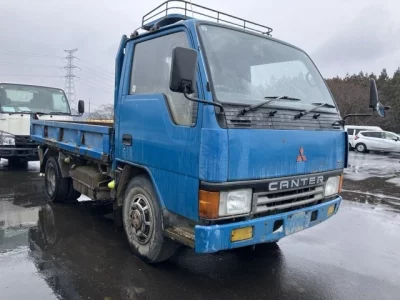 Mitsubishi FUSO TRUCK  с аукциона в Японии