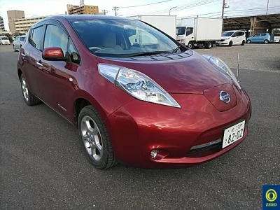 Nissan LEAF  с аукциона в Японии