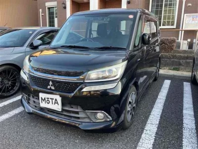 Mitsubishi DELICA D2