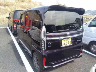 Honda N BOX