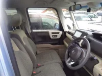 Honda N BOX лот № 136 оценка 4.5  с аукциона в Японии 5