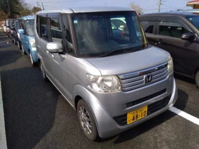 Honda N BOX