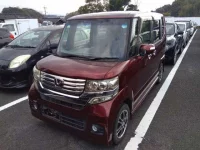 Honda N BOX лот № 22 оценка 3.5  с аукциона в Японии 3