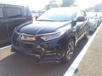 Honda VEZEL лот № 43 оценка 4  с аукциона в Японии 3