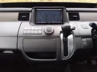 Honda STEP WAGON лот № 21 оценка R  с аукциона в Японии 6