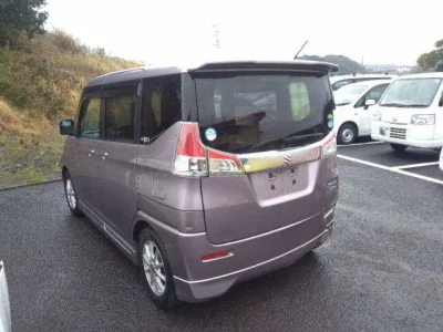 Suzuki Solio