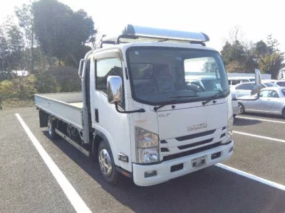 Isuzu ELF