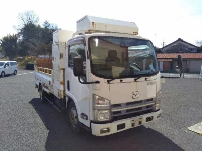 Mazda Titan