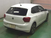 Volkswagen Polo лот № 3006 оценка 4  с аукциона в Японии 7