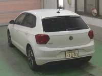 Volkswagen Polo лот № 3006 оценка 4  с аукциона в Японии 1