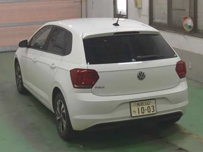 Volkswagen Polo  с аукциона в Японии