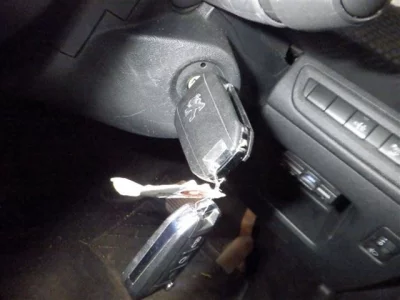 Peugeot 208  с аукциона в Японии