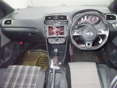 Volkswagen Polo  с аукциона в Японии