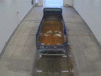 Isuzu GIGA лот № 4413 оценка R  с аукциона в Японии 2