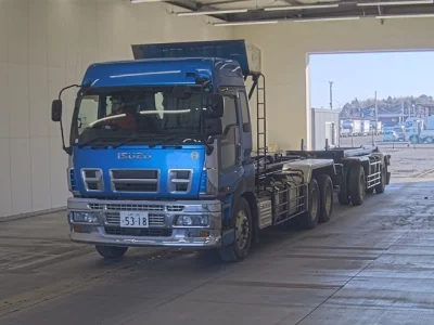 Isuzu GIGA  с аукциона в Японии