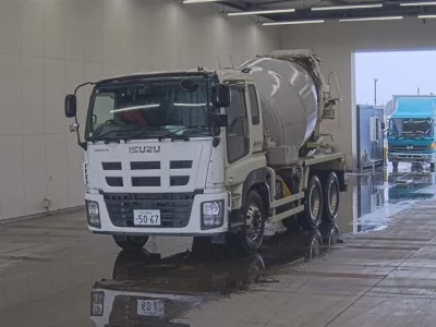 Isuzu GIGA  с аукциона в Японии