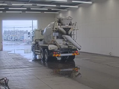 Isuzu GIGA  с аукциона в Японии