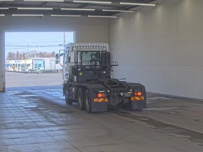 Isuzu GIGA  с аукциона в Японии