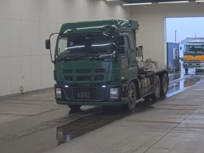 Isuzu GIGA  с аукциона в Японии