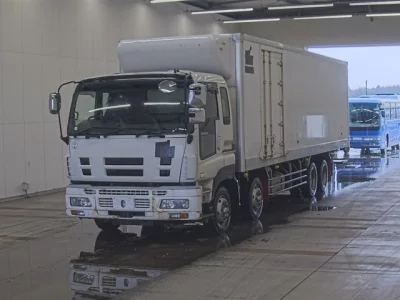 Isuzu GIGA  с аукциона в Японии