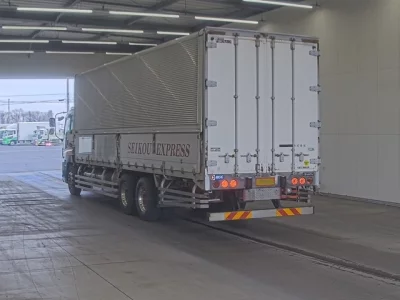 Isuzu GIGA  с аукциона в Японии