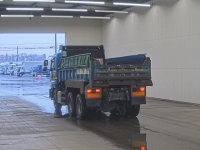 Isuzu GIGA  с аукциона в Японии