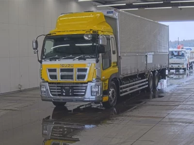 Isuzu Giga