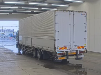 Isuzu GIGA  с аукциона в Японии