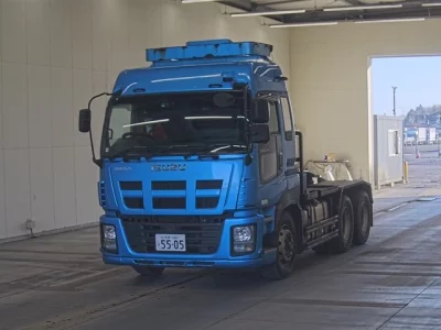 Isuzu GIGA  с аукциона в Японии