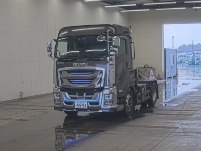 Isuzu GIGA  с аукциона в Японии