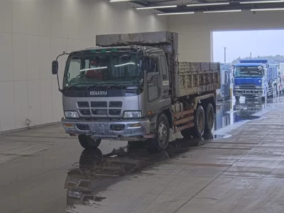 Isuzu GIGA  с аукциона в Японии