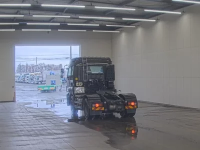 Isuzu GIGA  с аукциона в Японии