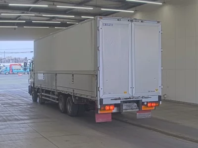 Isuzu GIGA  с аукциона в Японии